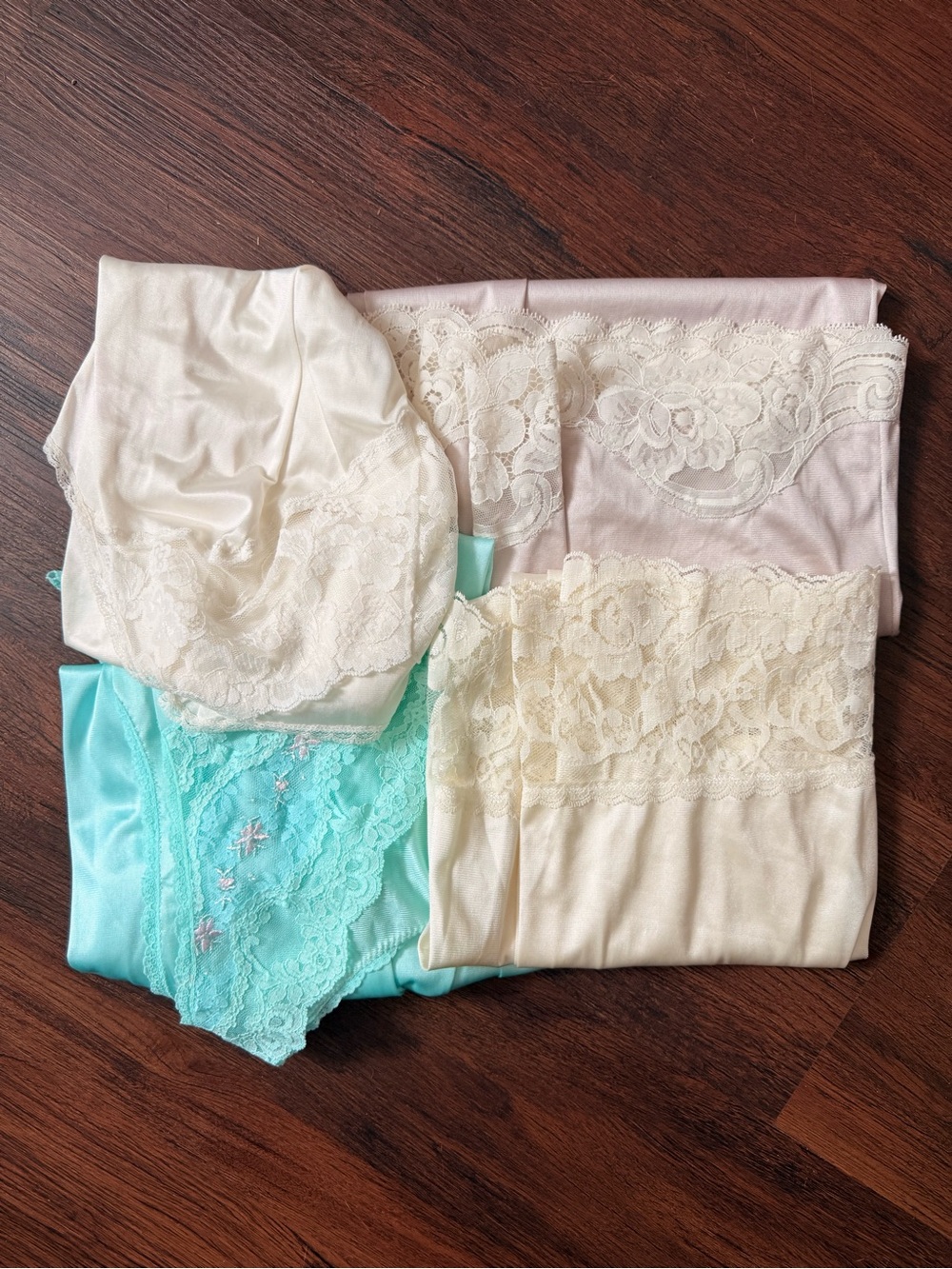 Vintage Womens Lot 1960s 1970s Size Medium Vintage Fashion